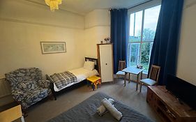 Ensuite Double Room, By Swansea University, Sketty, R2